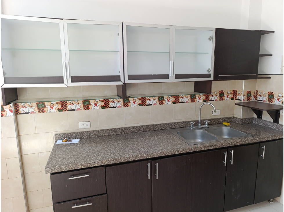 CASA EN VENTA CON APARTAMENTO INDEPENDIENTE PRADOS DEL NORTE — foto 5