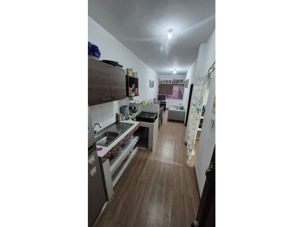 VENTA CASA DE 3 PISOS CON PLANCHA EN EL VERGEL A 2 CASAS DE LA CRA 39 — foto 3