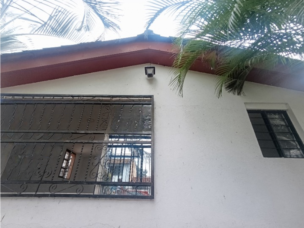 CASA AMPLIA EN VENTA VIPASA RESIDENCIA O NEGOCIO — foto 2