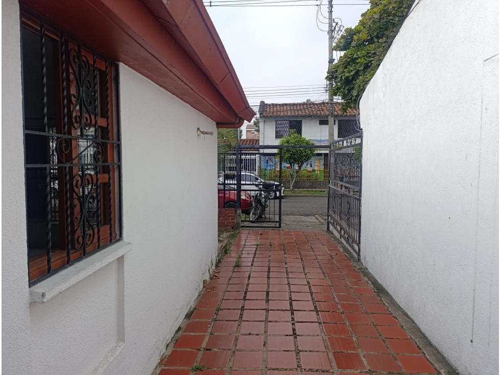 CASA AMPLIA EN VENTA VIPASA RESIDENCIA O NEGOCIO — foto 4