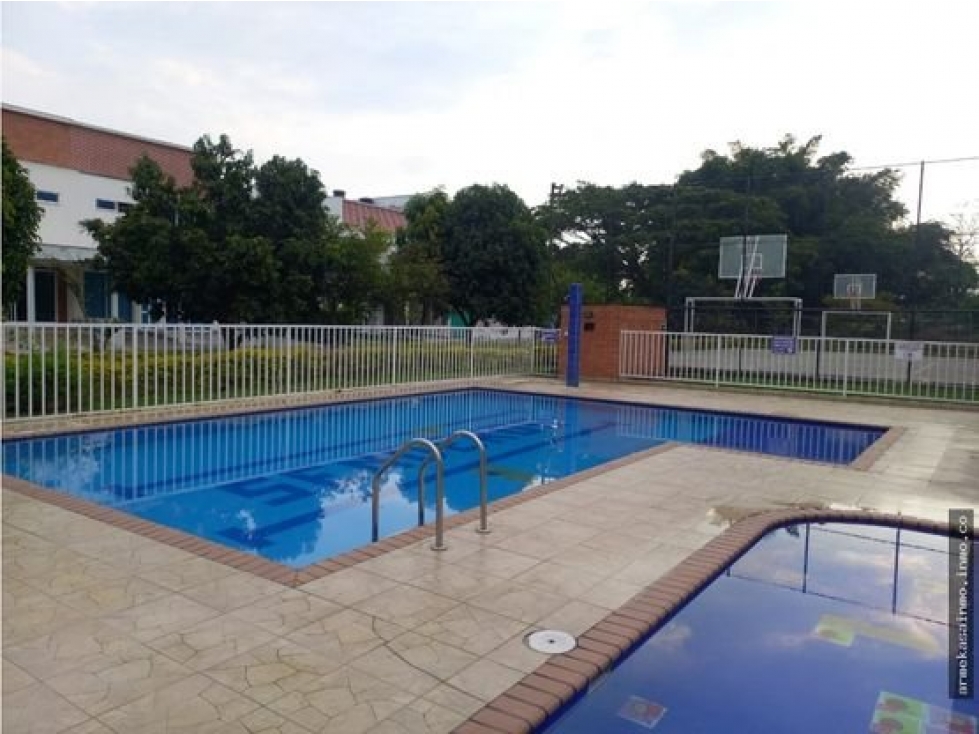 VENTA LOTE ESQUINERO SENDERO DE LAS MERCEDES JAMUNDI - 1