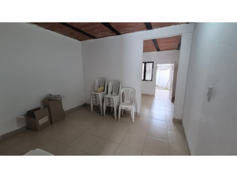 VENTA DE CASA (103MT2) EN FLORIDA SOBRE VIA PRINCIPAL - 2