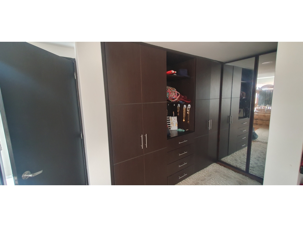 Vendo Casa Mosquera con sistema panel solar - 1