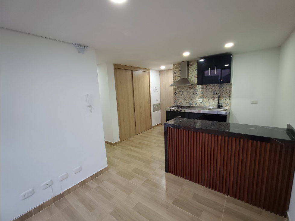 Excelente Apartamento en la Calle 161 con 7a — foto 2