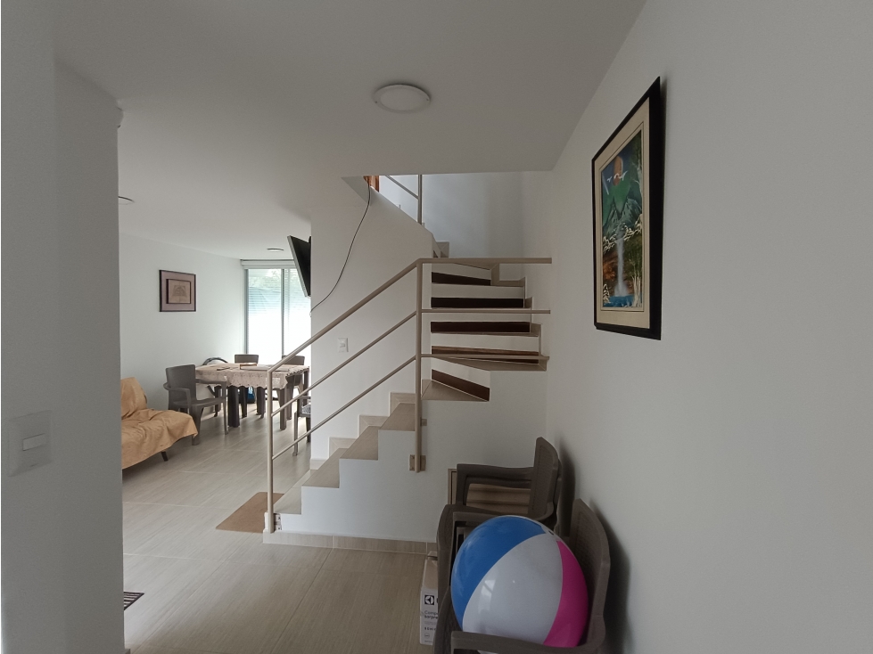 Casa en La Mesa - Conjunto El Refugio - 3