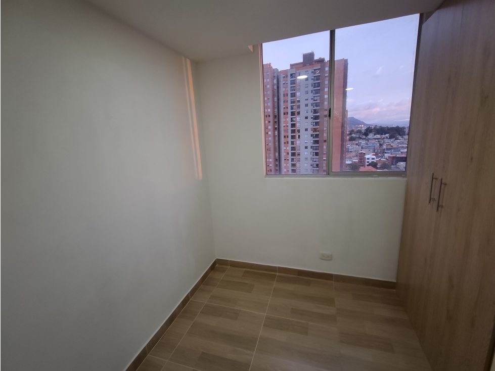 Excelente Apartamento en la Calle 161 con 7a — foto 4