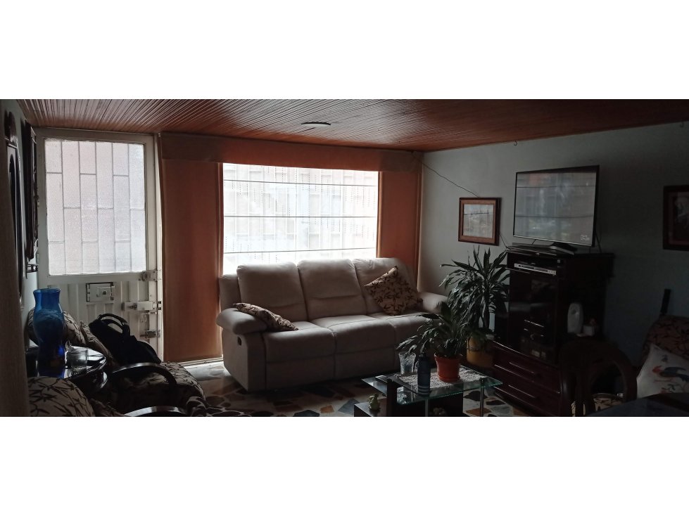 Espectacular apartamento de dos niveles en el barrio Quirigua — foto 2