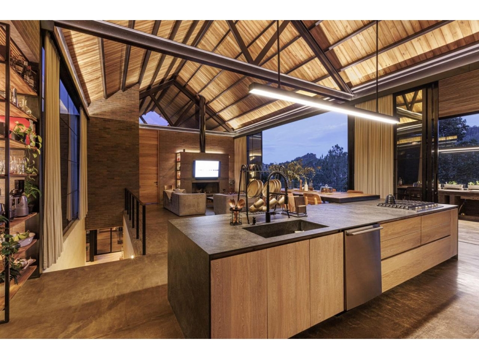 Venta casa moderna rodeada de naturaleza Fizebad el Retiro — foto 6