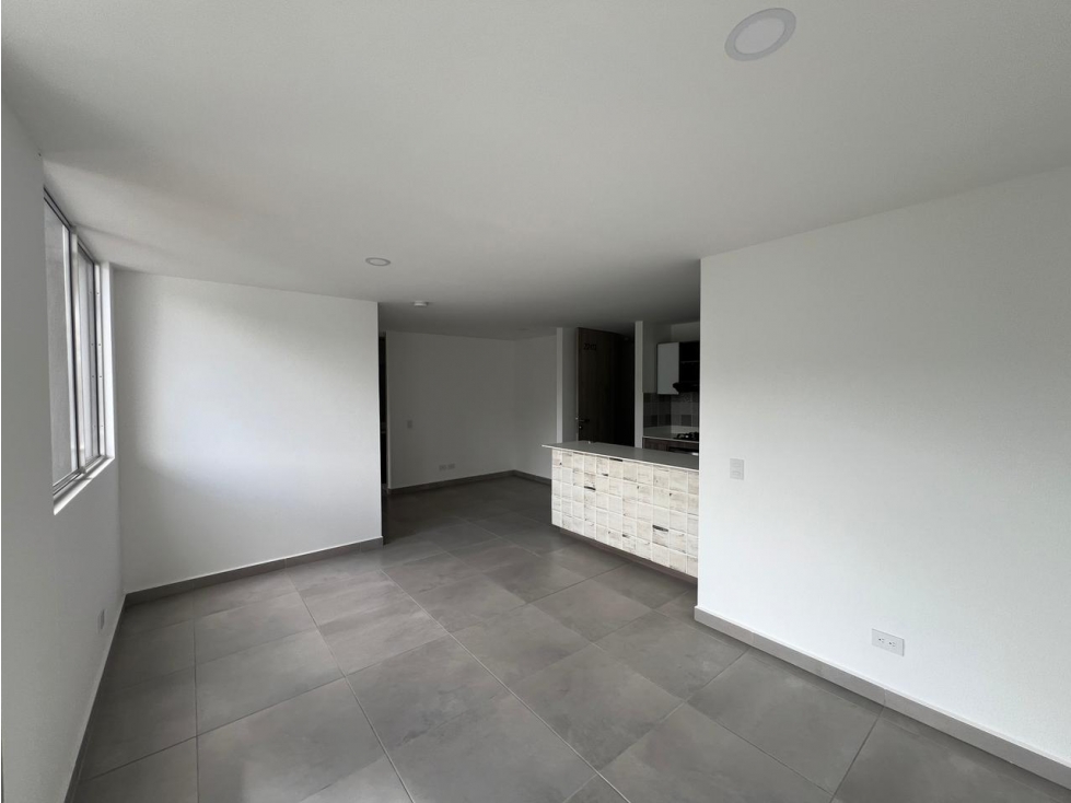Venta apartamento cerca a San Diego excelente ubicacion Poblado — foto 3