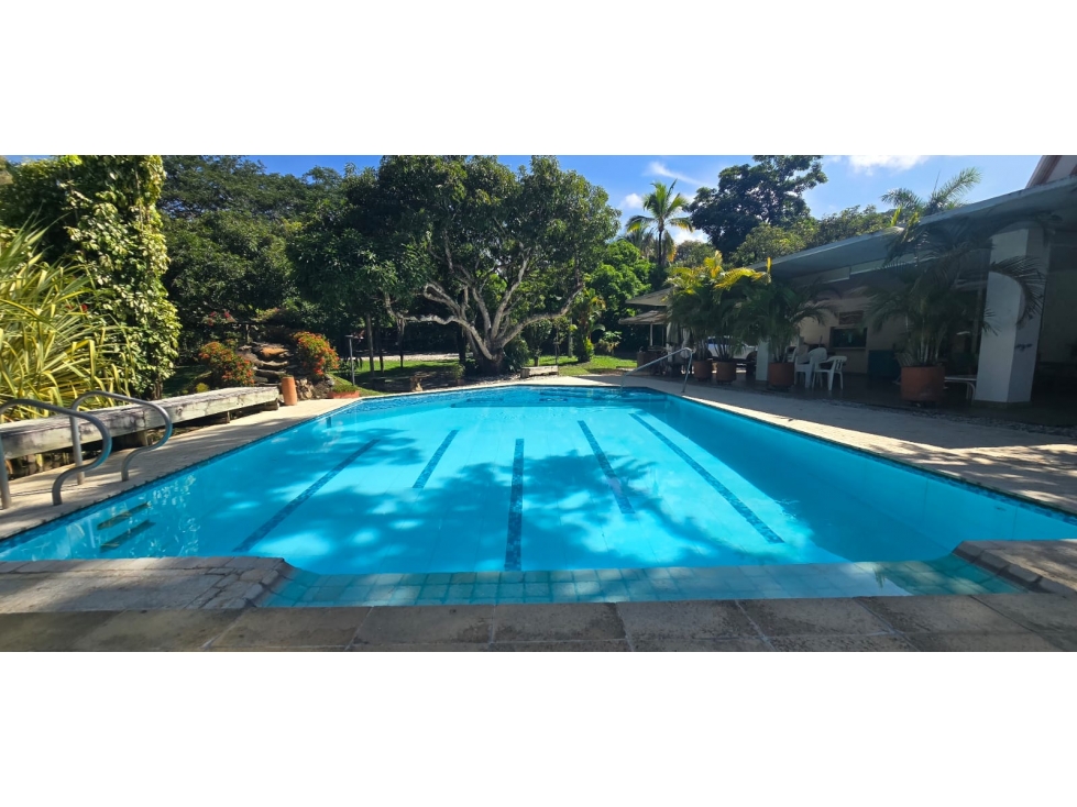 Venta Finca en San Jerónimo con ambiente natural — foto 2