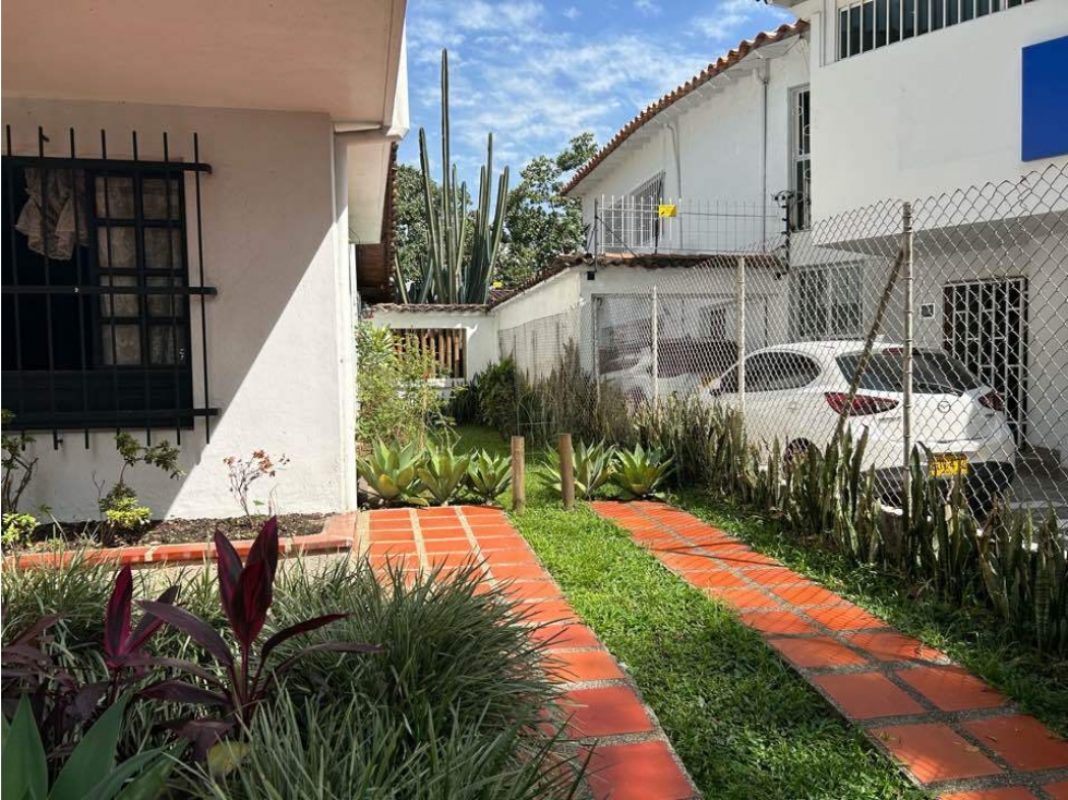 Venta casa comercial casa lote independiente Poblado La Aguacatala — foto 4