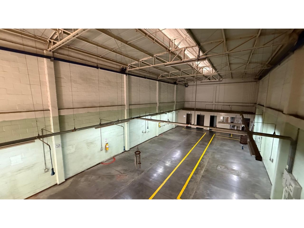 Bodega excelente en venta Itagüí