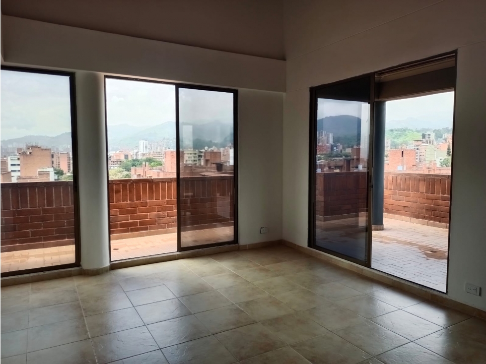 ARRIENDO PENTHOUSE - LAURELES — foto 6