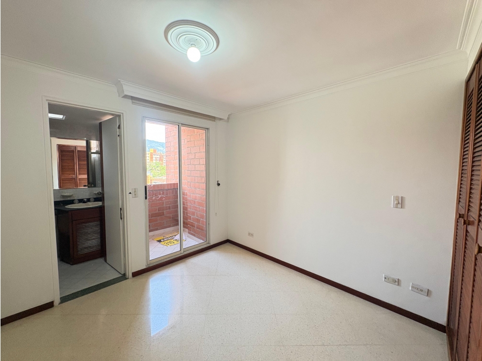ARRIENDO APARTAMENTO, LAURELES SEGUNDO PARQUE — foto 6