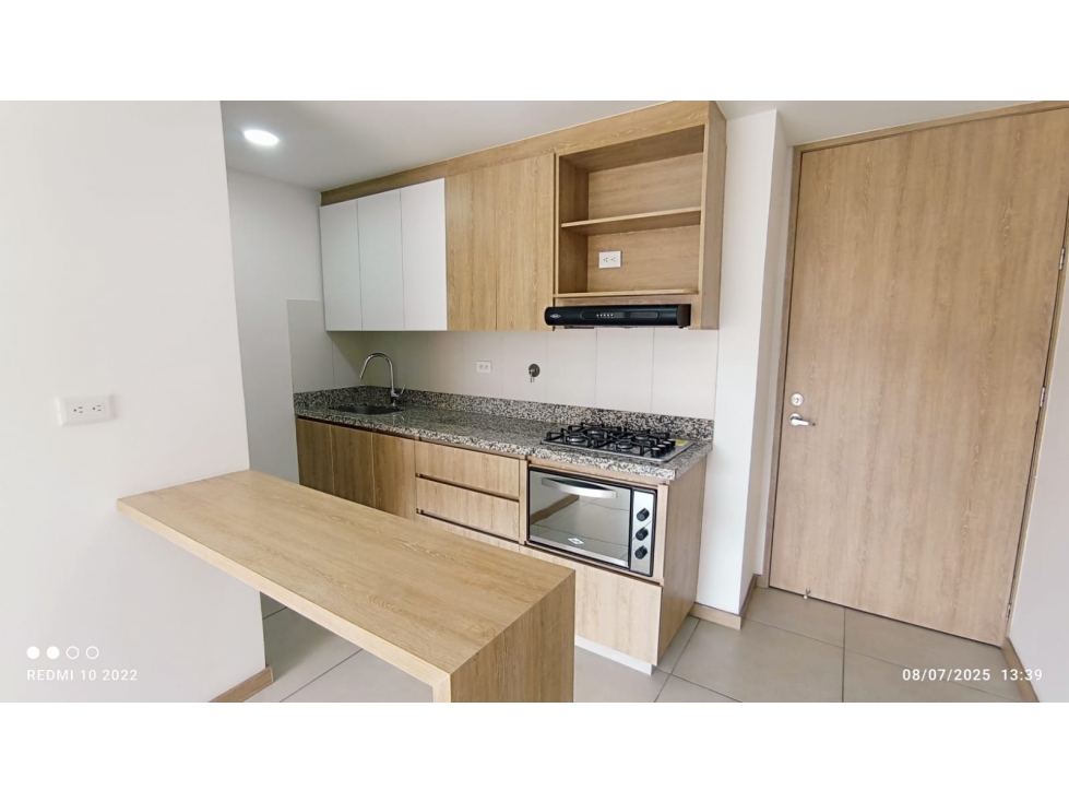 ARRIENDO APARTAMENTO - ESTADIO