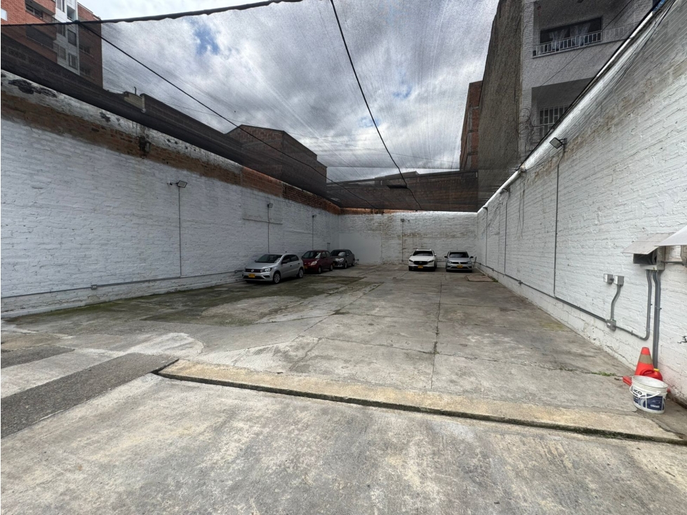 ARRIENDO LOCAL SECTOR SAN JOAQUIN — foto 4