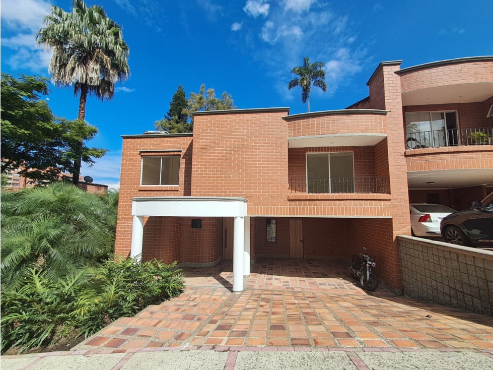 ARRIENDO CASA - EL POBLADO LA SUPERIOR — foto 4
