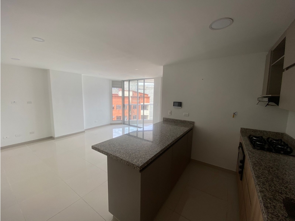 ARRIENDO APARTAMENTO - LAURELES