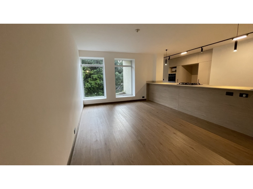 ARRIENDO APARTAMENTO, POBLADO PATIO BONITO