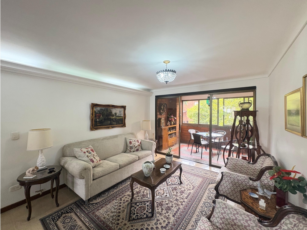 VENTA APARTAMENTO, LURELES SANTA TARESA