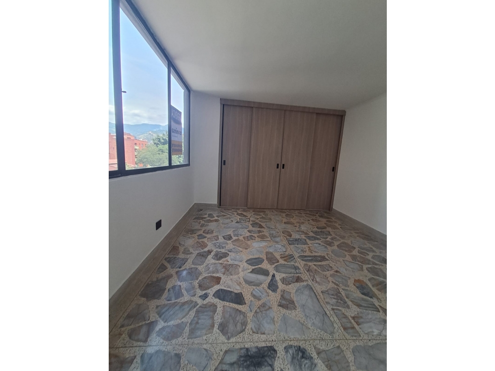 ARRIENDO APARTAMENTO, LAURELES SEGUNDO PARQUE — foto 6