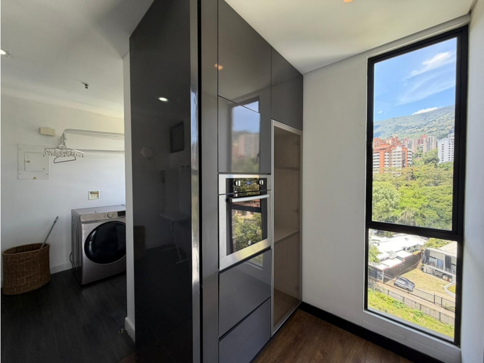 ARRIENDO APARTAMENTO - POBLADO LOMA DE LOS BALSOS