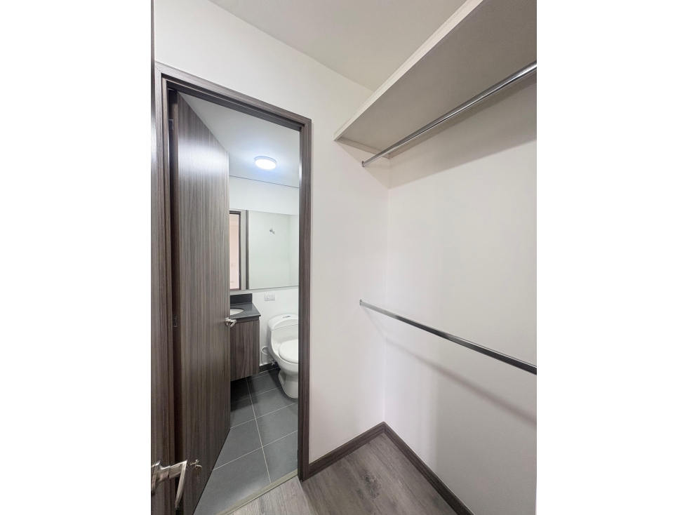 ARRIENDO APARTAMENTO, AV PALMAS — foto 3