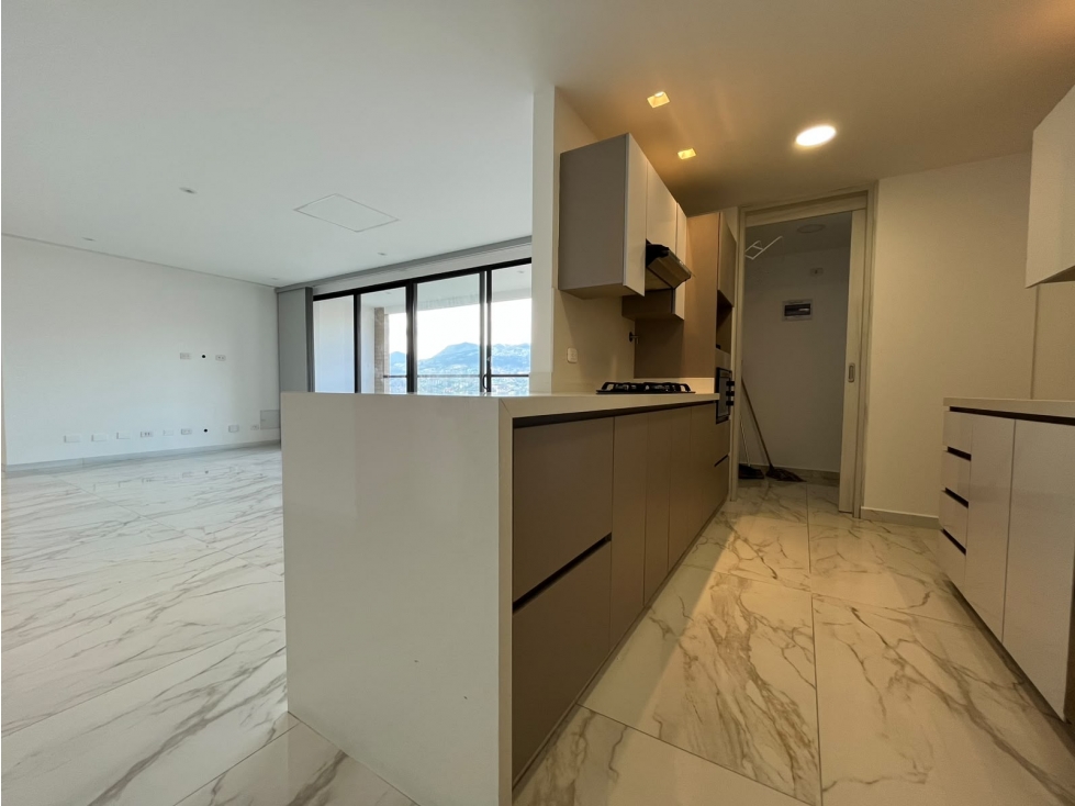 ARRIENDO APARTAMENTO, AVENIDA EL POBLADO
