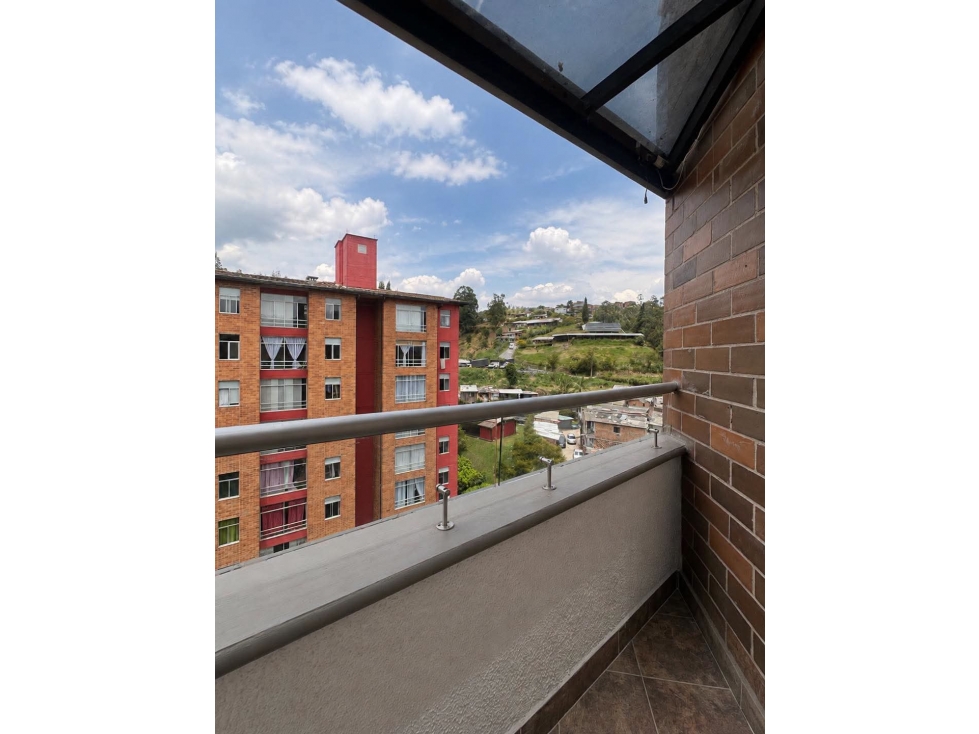 VENDO APARTAMENTO - CALDAS - 5