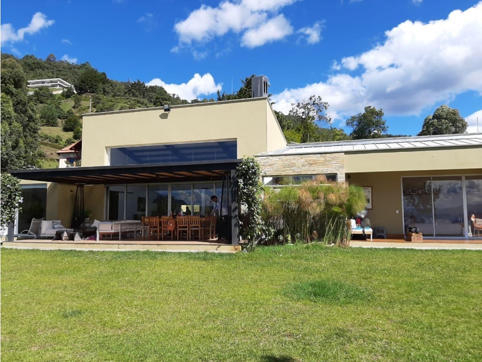 VENTA CASA CAMPESTRE - ALTO DE LAS PALMAS