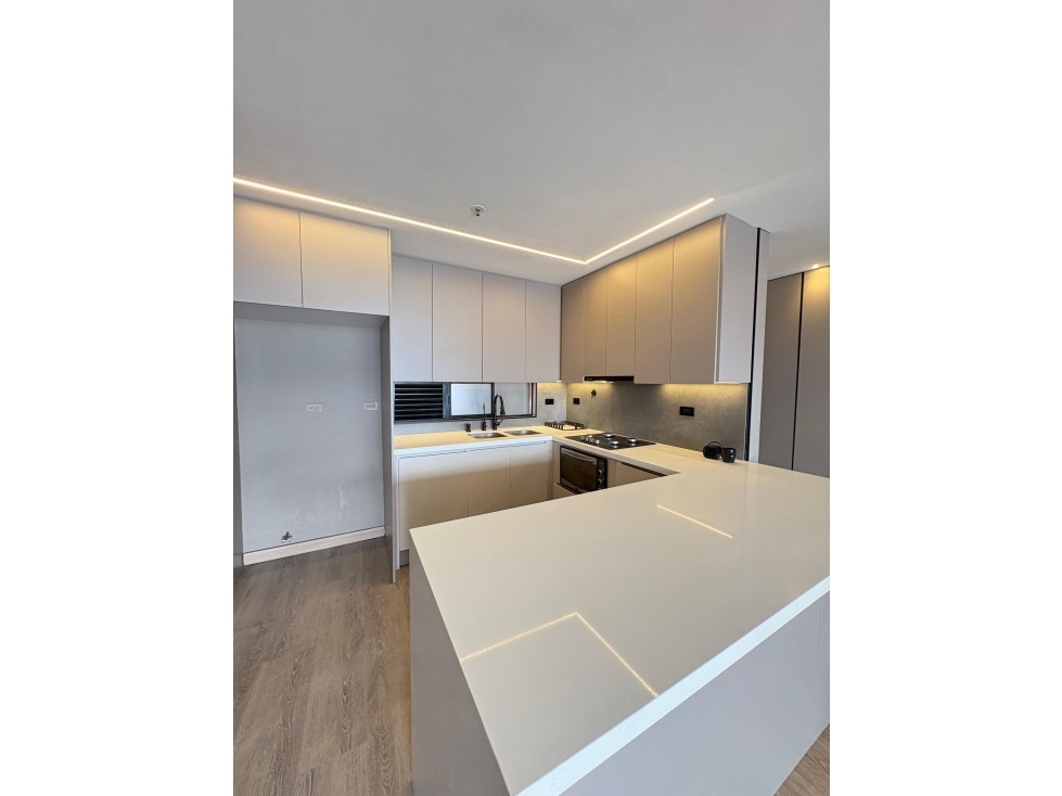 ARRIENDO APARTAMENTO, POBLADO LINARES — foto 2