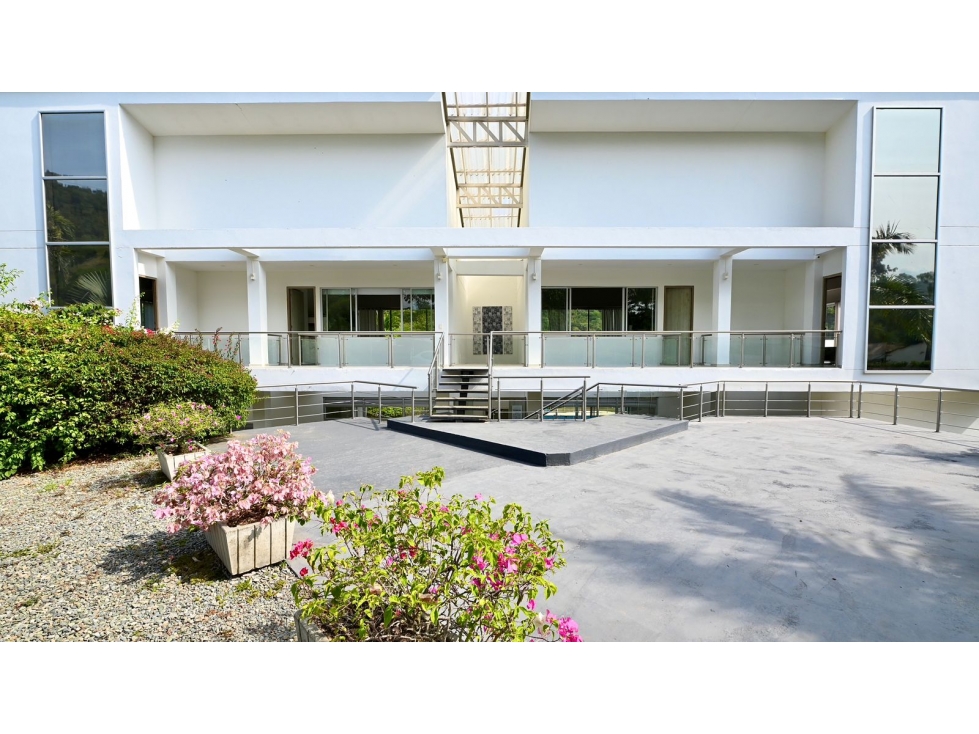 ARRIENDO FINCA AMOBLADA POR NOCHE - SANTAFE DE ANTIOQUIA. - 1