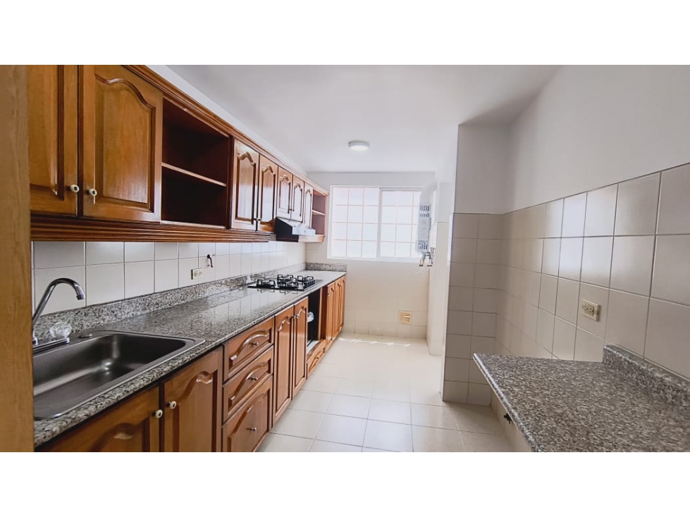 ARRIENDO APARTAMENTO - POBLADO EL CAMPESTRE — foto 5