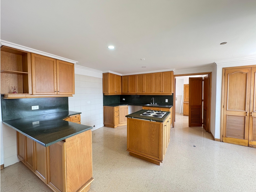 ARRIENDO APARTAMENTO, LAURELES MIGUERIA — foto 4