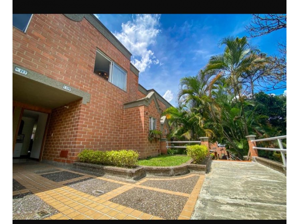 VENTA CASA - POBLADO SECTOR LA FRONTERA