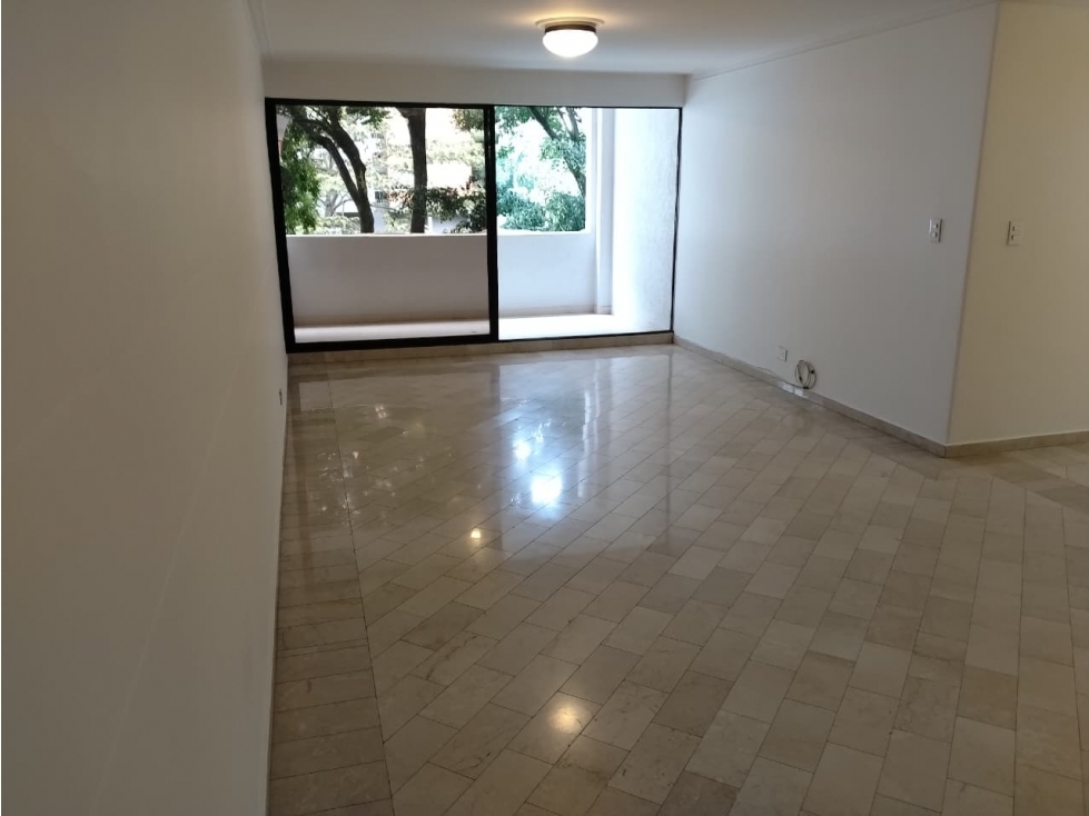 ARRIENDO APARTAMENTO - EL POBLADO, SANTA MARÍA DE LOS ÁNGELES — foto 2