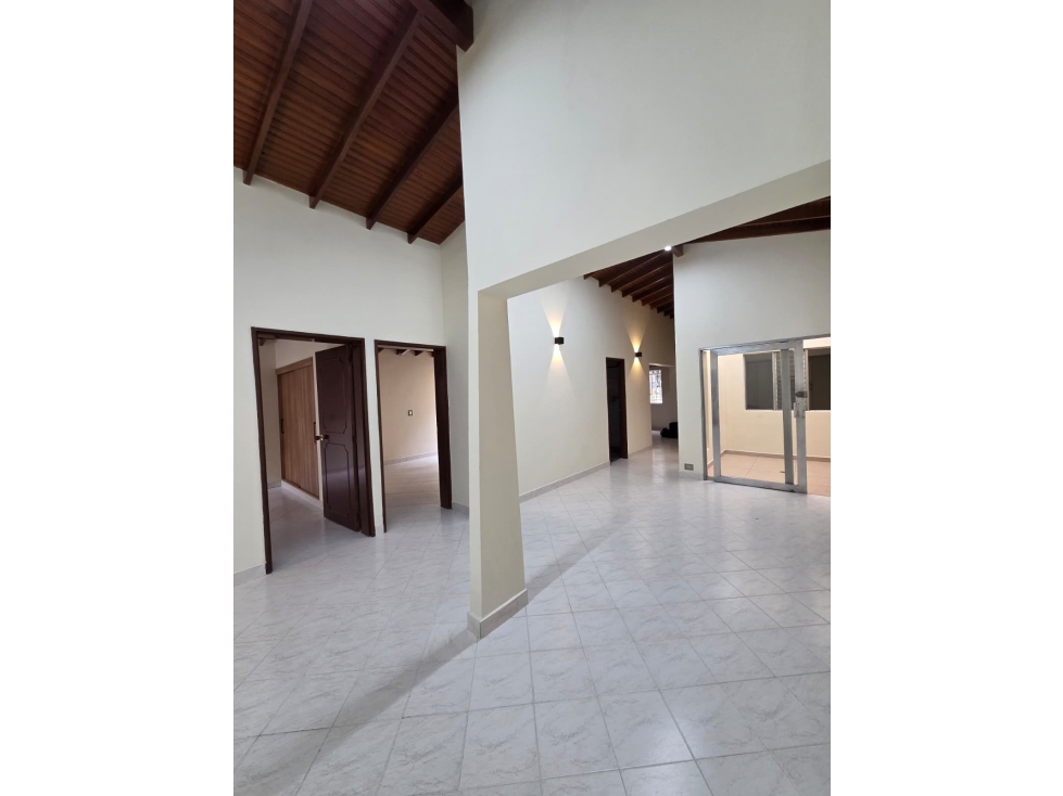 ARRIENDO CASA - BELEN ALAMEDA. — foto 2