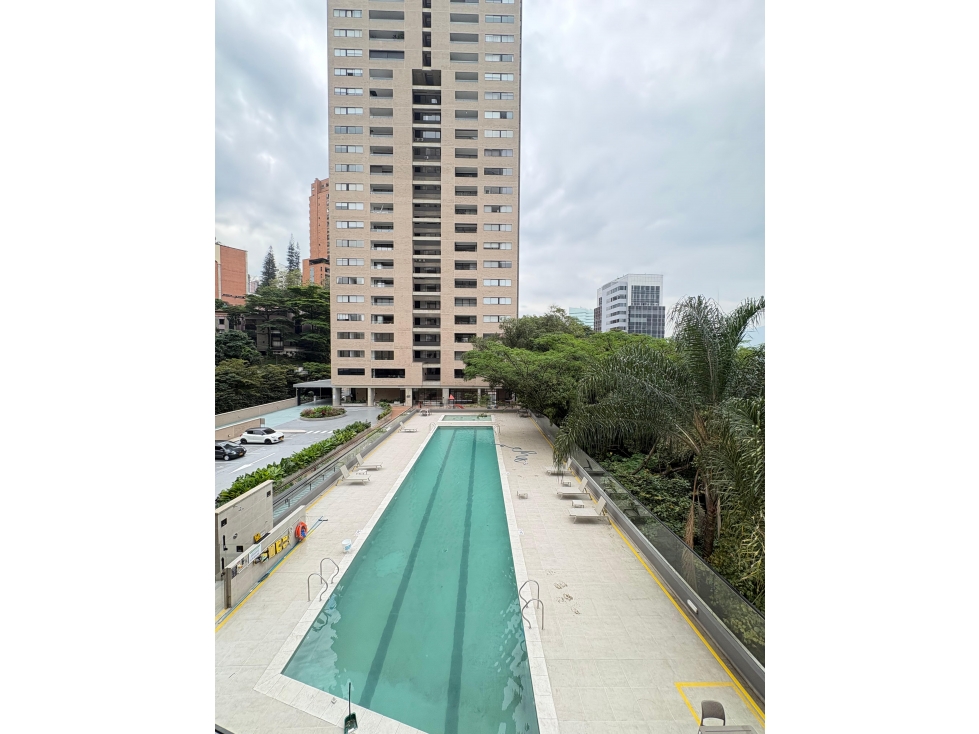 ARRIENDO APARTAMENTO, POBLADO CASTROPOL — foto 2