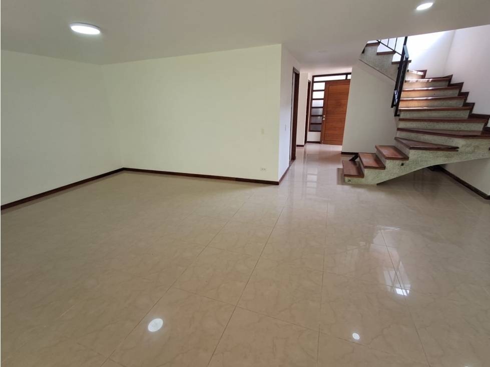 ARRIENDO CASA - ENVIGADO SAN SEBASTIÁN — foto 6