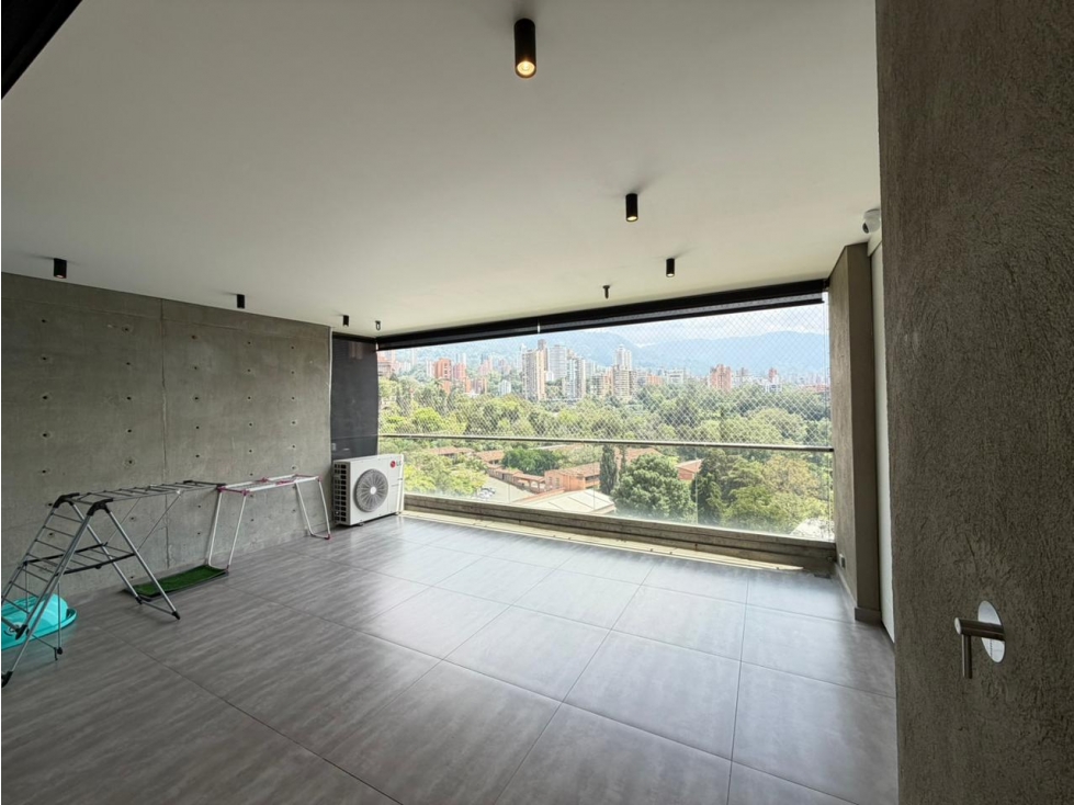 ARRIENDO APARTAMENTO AMOBLADO - POBLADO SECTOR LOS BALSOS — foto 4