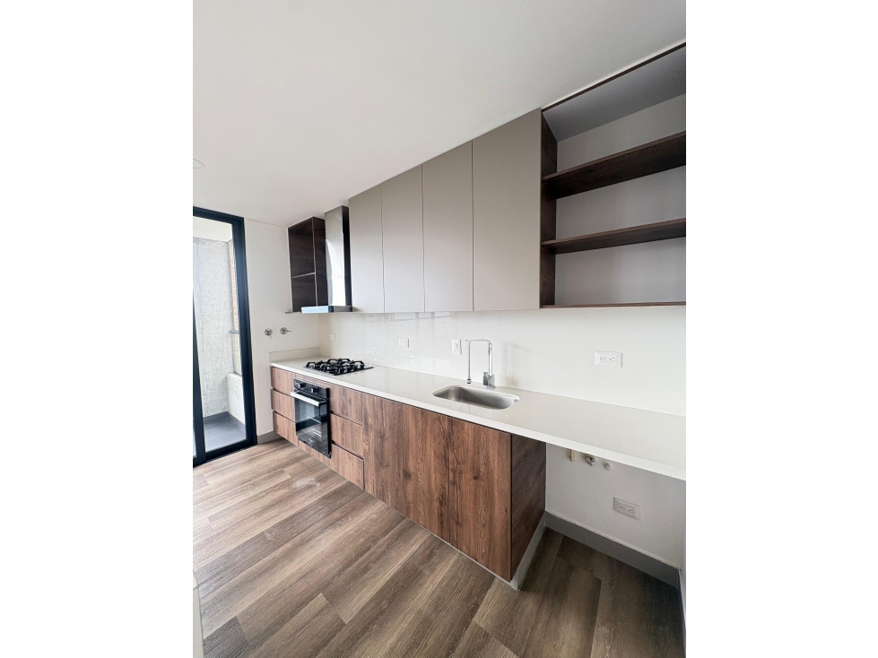 ARRIENDO APARTAMEMNTO, POBLADO MARYMOUNT