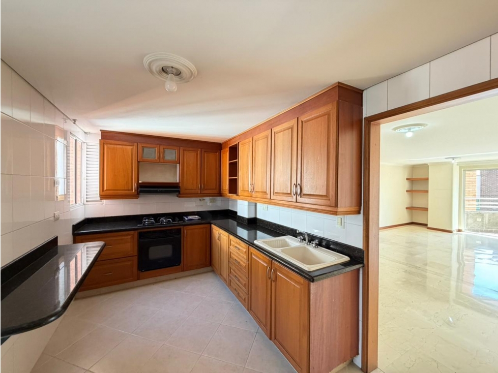 VENTA APARTAMENTO - LAURELES — foto 3