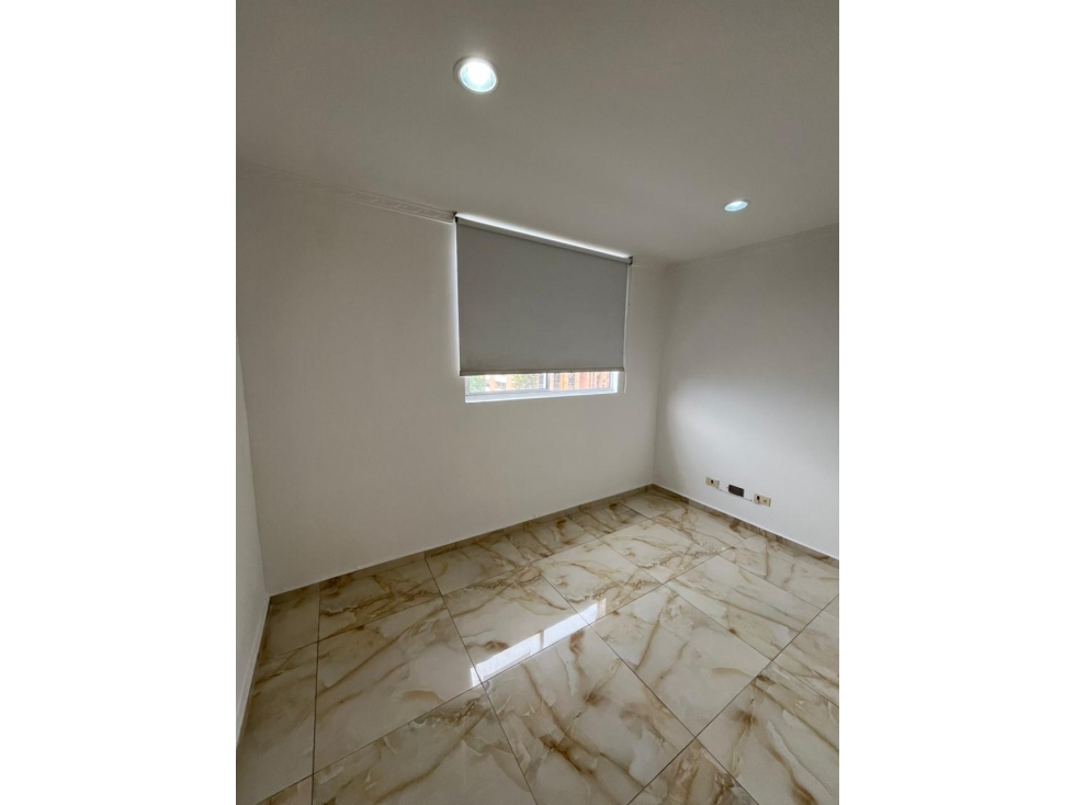 ARRIENDO APARTAMENTO - POBLADO LALINDE — foto 4