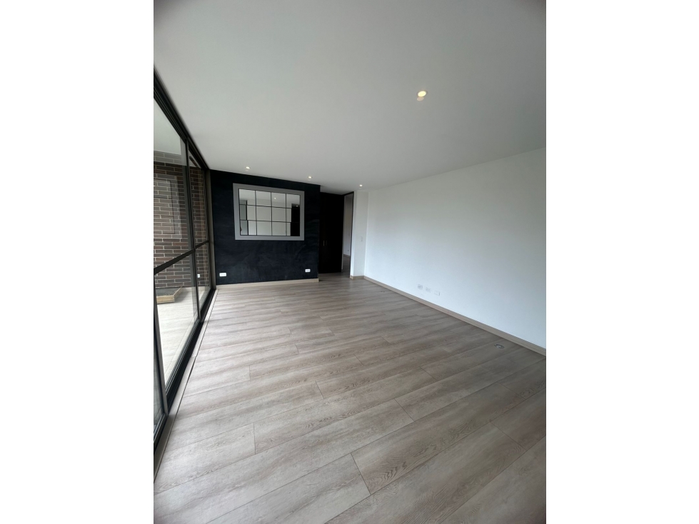 ARRIENDO APARTAMENTO, POBLADO BALSOS — foto 3