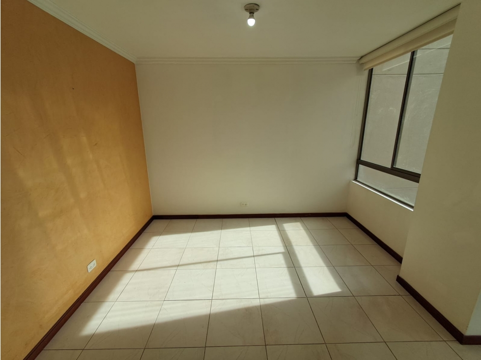 ARRIENDO APARTAMENTO - EL POBLADO SANTA MARIA DE LOS ANGELES — foto 3