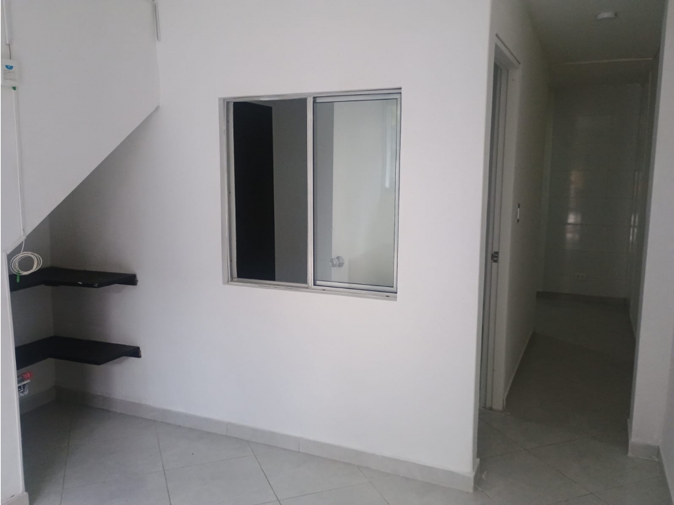 ARRIENDO APARTAESTUDIO - LAURELES — foto 3
