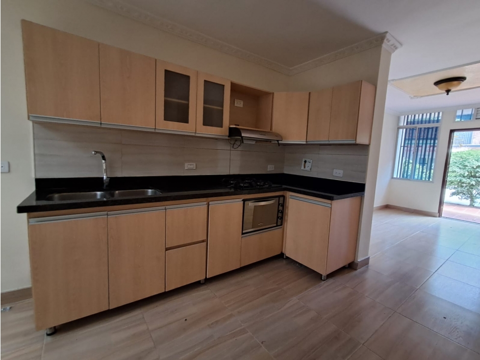 ARRIENDO CASA - LAURELES — foto 6