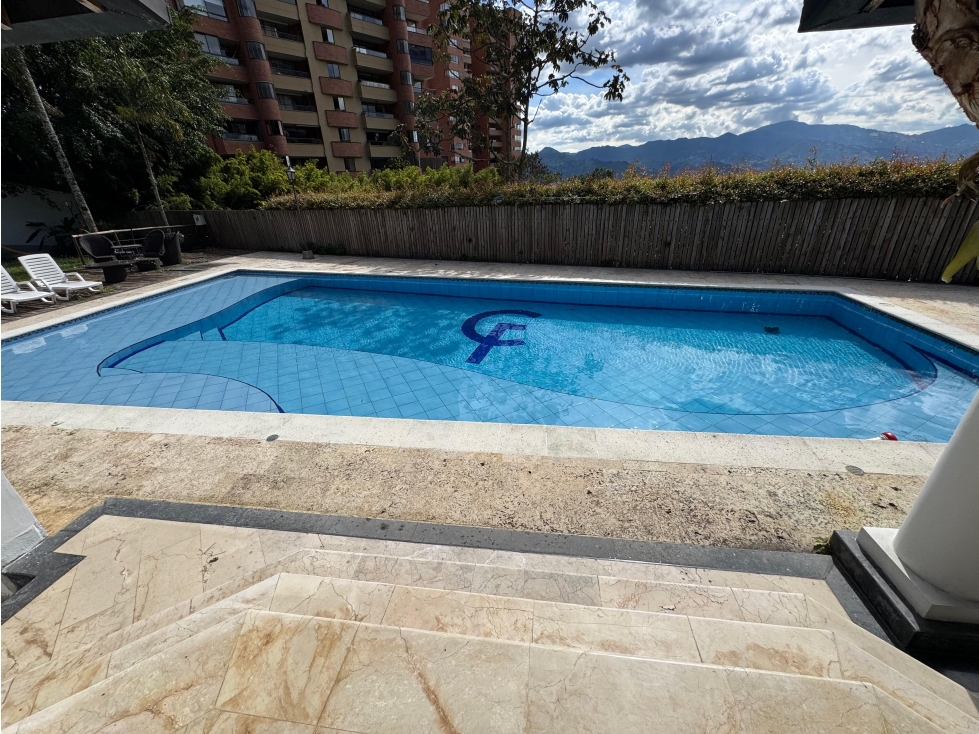 ARRIENDO CASA AMOBLADA - POBLADO — foto 3