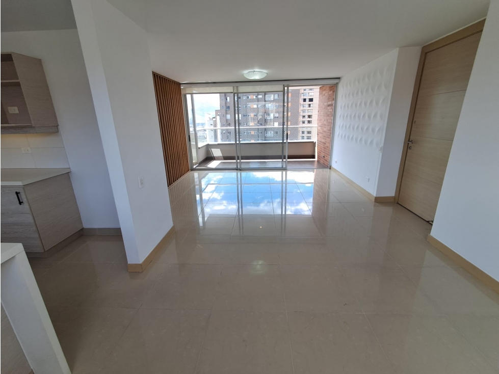 ARRIENDO APARTAMENTO - EL POBLADO SANTA MARIA DE LOS ANGELES — foto 2