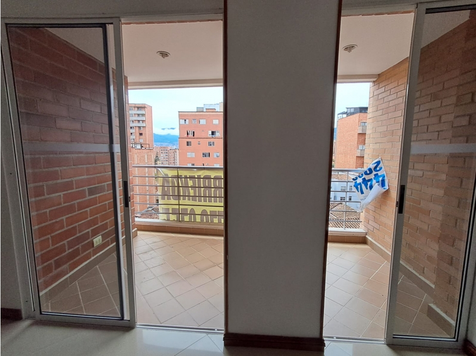 ARRIENDO APARTAMENTO - LAURELES. — foto 4